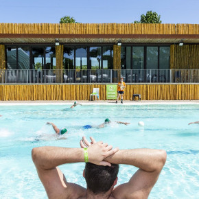 Relax nel parco acquatico vicino al mare sulla Costa Toscana